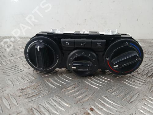 Used Climate control Climate control CITROËN C3 III (SX) 1.2 VTi 68 (68 hp) 33723648 33723648