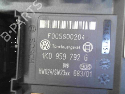 Right front window motor VW GOLF PLUS V (5M1, 521) 1.9 TDI | BP28766111E20