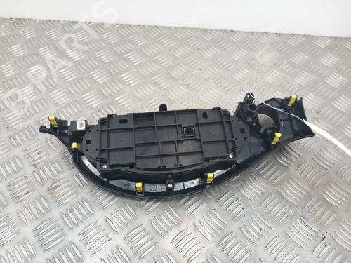 Used Climate control Climate control TOYOTA YARIS (_P13_) 1.5 Hybrid (NHP130_, NHP130) (101 hp) 28736736 28736736