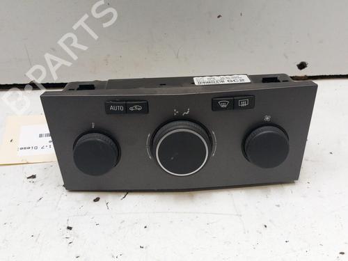 Airco bedieningspaneel OPEL ASTRA H (A04) 1.7 CDTI (L48) (100 hp) 28779070