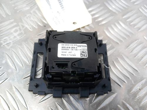 display-monitor-vw-passat-b8-variant-3g5-cb5-2014-28735319 main image