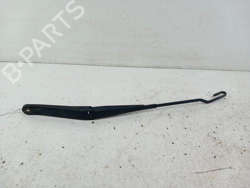 Used Front windshield wiper arm FIAT STILO (192_) 1.9 JTD (192_XF1A) (80 hp) 28745374
