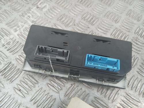 AC-Styringsenhed/Manøvreenhed AC-Styringsenhed/Manøvreenhed OPEL ZAFIRA / ZAFIRA FAMILY B (A05) 1.7 CDTI (M75) (125 hp) 33804149 33804149