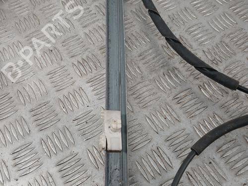 Used Front right window mechanism Front right window mechanism PEUGEOT 306 (7B, N3, N5) 1.9 SRDT (90 hp) 31952781 31952781