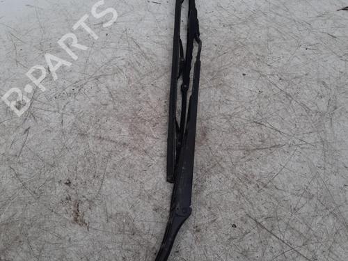 Used Front windshield wiper arm PEUGEOT 406 Coupe (8C) 2.2 HDI (133 hp) 28775206