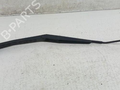 Used Front windshield wiper arm TOYOTA AVENSIS VERSO (_M2_) 2.0 D (CLM20_, CLM20R) (116 hp) 28741344