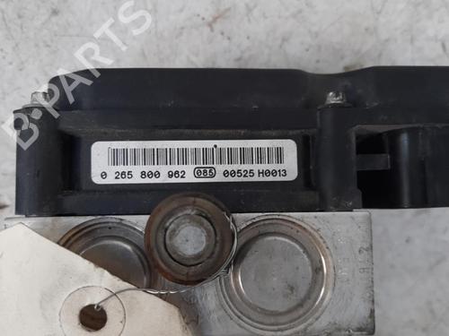 Used ABS pump FIAT PUNTO EVO (199_) 1.3 D Multijet (199AXC1A, 199BXC1A, 199AXT1A, 199BXT1A) (75 hp) 28774256