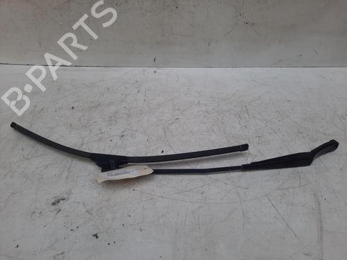 Used Front windshield wiper arm VW GOLF PLUS V (5M1, 521) 1.9 TDI (105 hp) 28786738