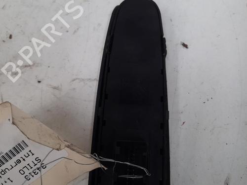 Used Left front window switch Left front window switch FIAT STILO (192_) 1.8 16V (192AXC1A, 192BXC1A) (133 hp) 28769574 28769574