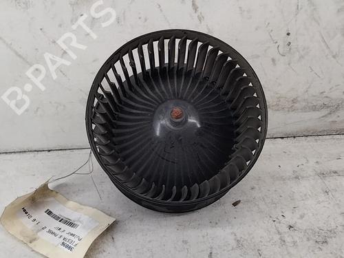 Used Heater blower motor FORD FIESTA VI (CB1, CCN) 1.6 TDCi (95 hp) 28743181