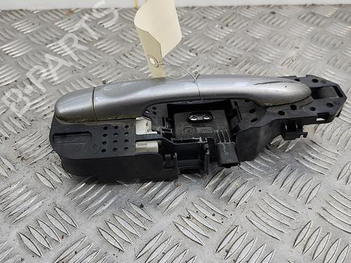 Høyre bak utvendig håndtak RENAULT MEGANE III Hatchback (BZ0/1_, B3_) 1.5 dCi (BZ09, BZ0D, BZ1W, BZ29, BZ14) (110 hp) 28742180