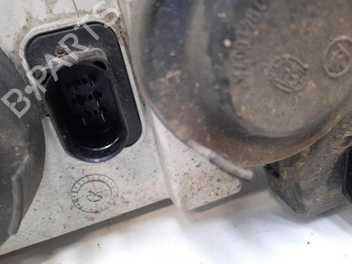 Used Right headlight Right headlight SKODA OCTAVIA I Combi (1U5) 1.9 TDI (90 hp) 28758010 28758010