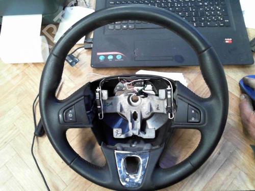 Used Steering wheel RENAULT MEGANE III Grandtour (KZ0/1) 1.2 TCe (KZ2B, KZ11) (116 hp) 28792763