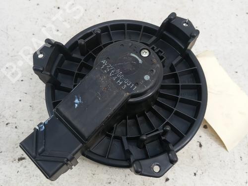 Gebläsemotor für SUZUKI SWIFT III (MZ, EZ) 1.3 (RS413, ZC11S) (92 hp) 28733670