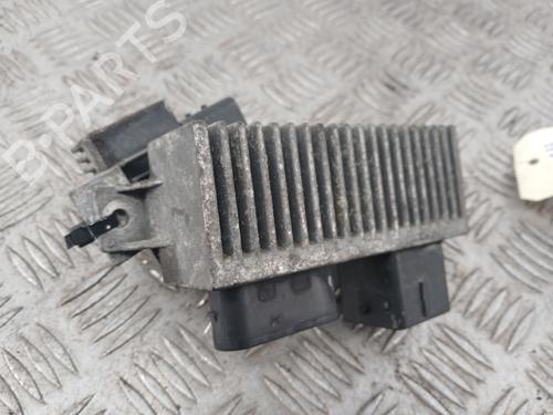 Used Electronic module Electronic module RENAULT MASTER III Van (FV) 2.3 dCi 100 FWD (FV0A, FV0B, FV0G, FV0K, FV0H) (101 hp) 33181442 33181442