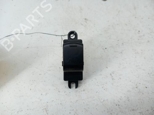 Used Right rear window switch NISSAN NOTE (E12) 1.5 dCi (90 hp) 28767834