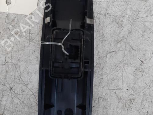 Used Right front window switch Right front window switch RENAULT MEGANE III Coupe (DZ0/1_) 1.5 dCi (DZ09, DZ0D, DZ1F, DZ1G, DZ14, DZ29) (110 hp) 28751876 28751876