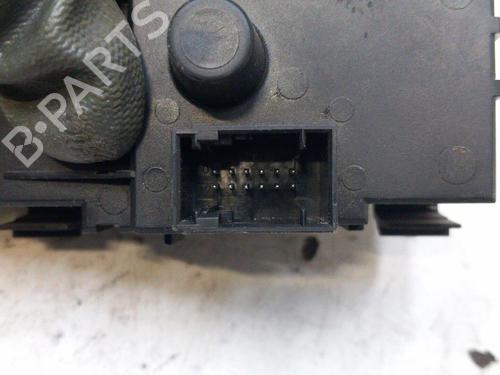 Used Headlight switch BMW 1 (E87) 118 d (122 hp) 28767064