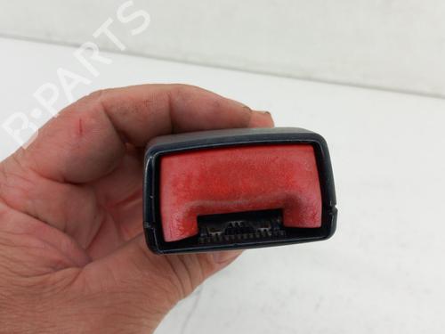 Used Seat buckle VW GOLF VI (5K1) 2.0 TDI (110 hp) 28751201