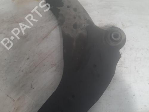 Venstre foran bærearm OPEL VIVARO A Van (X83) 1.9 DTI (F7) (101 hp) 28750025