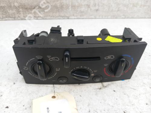 Used Climate control PEUGEOT 207 (WA_, WC_) 1.4 16V (95 hp) 28738397