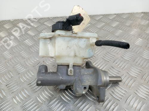 Used Brake master cylinder VW JETTA IV (162, 163, AV3, AV2) 1.6 TDI (105 hp) 28744676