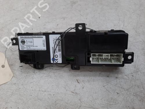 Used Right front window switch Right front window switch JEEP GRAND CHEROKEE II (WJ, WG) 2.7 CRD 4x4 (163 hp) 28763133 28763133