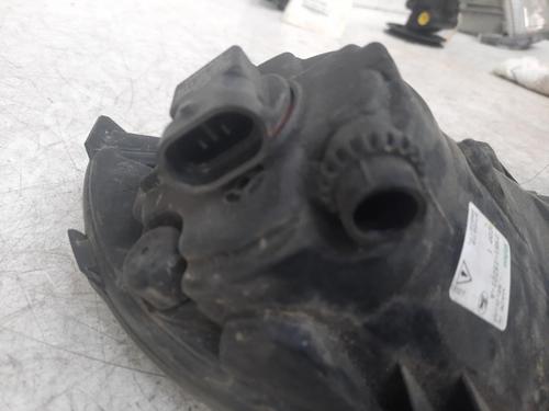 Left front fog light FORD FIESTA V (JH_, JD_) 1.3 | BP28762948C30