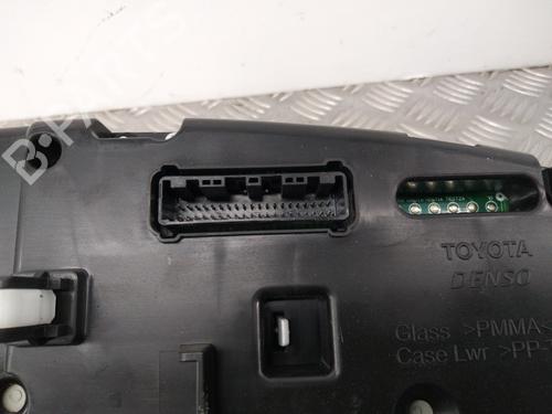 Used Instrument cluster Instrument cluster TOYOTA VERSO (_R2_) 2.0 D-4D (AUR20_, AUR20R) (124 hp) 28779444 28779444