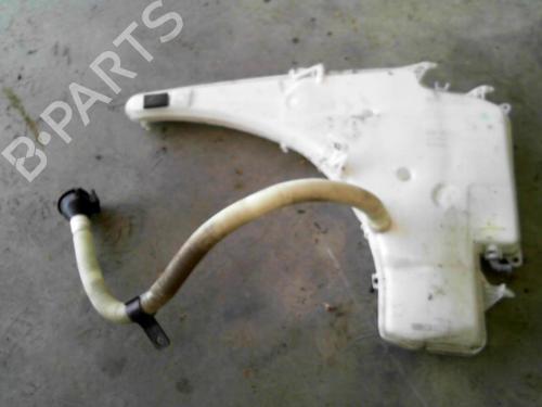 Used Windscreen washer tank BMW X1 (E84) sDrive 18 d (143 hp) 28792450
