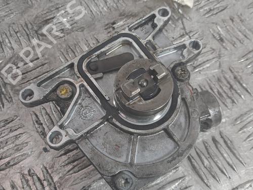 vacuum-pump-saab-9-3-ys3d-1998-1999-2000-2001-2002-2003-33047568 main image