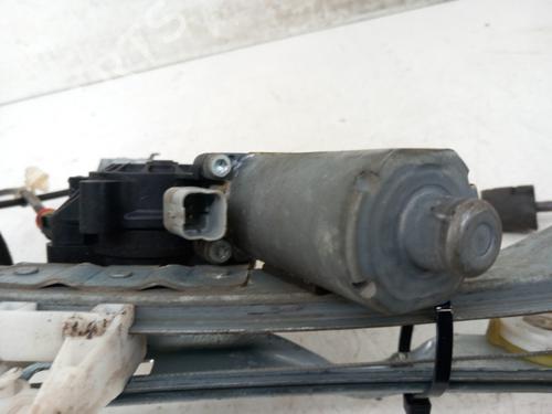 Used Front right window mechanism Front right window mechanism PEUGEOT 206 Hatchback (2A/C) 1.4 i (75 hp) 28734840 28734840