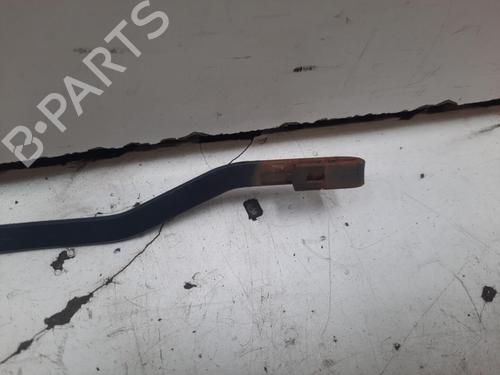 Used Front windshield wiper arm DAEWOO MUSSO (FJ) 2.9 TD 4x4 (120 hp) 28777992