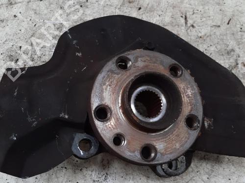 Used Left front steering knuckle PEUGEOT 807 (EB_) 2.0 HDi (107 hp) 28760593