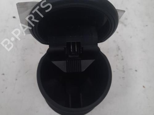 Used Ashtray Ashtray TOYOTA YARIS (_P9_) 1.4 D-4D (NLP90_, NLP90R) (90 hp) 28769121 28769121