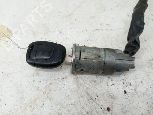 Rattlås /Tenningslås RENAULT CLIO II (BB_, CB_) 1.2 (BB0A, BB0F, BB10, BB1K, BB28, BB2D, BB2H, CB0A,... (58 hp) 28781681