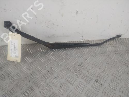 Used Front windshield wiper arm Front windshield wiper arm TOYOTA RAV 4 II (_A2_) 2.0 D 4WD (CLA20_, CLA21_, CLA20R, CLA21R) (116 hp) 35815102 35815102