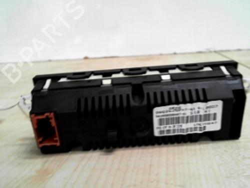 Used Display monitor Display monitor CITROËN C3 I (FC_, FN_) 1.4 HDi (68 hp) 28777068 28777068