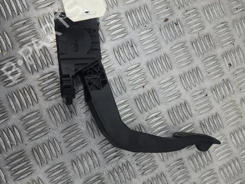 Used Pedal Pedal 37865183 37865183