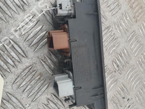 Used Left front window switch Left front window switch RENAULT SCÉNIC II (JM0/1_) [2003-2010] 36057973 36057973