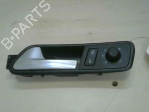 Used Front left interior door handle VW TOURAN (1T1, 1T2) 1.9 TDI (105 hp) 28792135