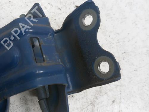 Used Fuel flap Fuel flap TOYOTA YARIS (_P9_) 1.4 D-4D (NLP90_, NLP90R) (90 hp) 28734696 28734696