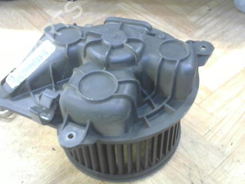 Moteur de chauffage OPEL VIVARO A Van (X83) 2.0 CDTI (F7) (114 hp) 28765565