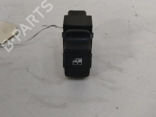 Used Right rear window switch Right rear window switch KIA CARENS I MPV (FC, FJ) 2.0 CRDi (113 hp) 28747474 28747474