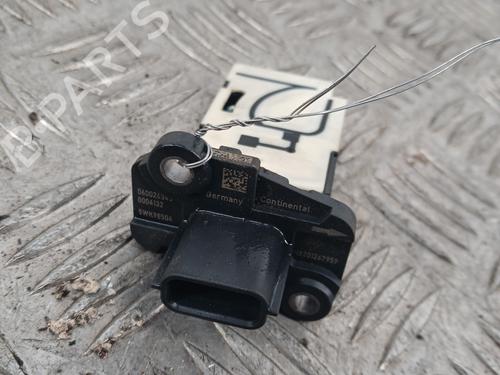 Used Mass air flow sensor RENAULT TRAFIC III Van (FG_) 1.6 dCi 115 (FGMD) (116 hp) 32104336