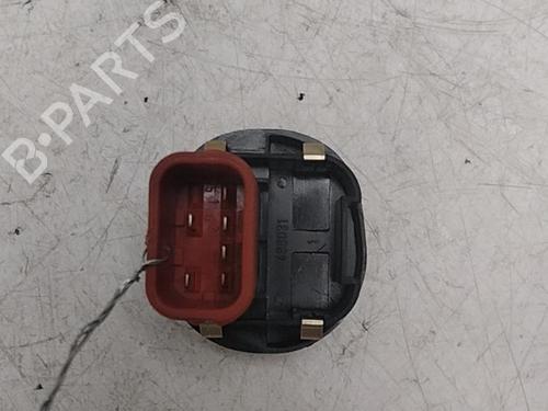 Used Right front window switch FORD FIESTA V (JH_, JD_) 1.4 16V (80 hp) 28771406