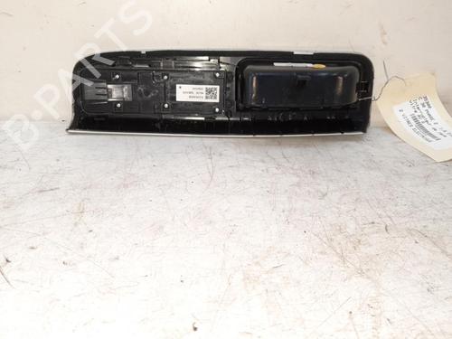 Used Left front window switch VOLVO C30 (533) D2 (115 hp) 28759731