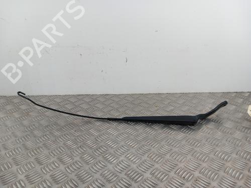 Used Front windshield wiper arm FORD FIESTA V (JH_, JD_) 1.4 TDCi (68 hp) 29061376