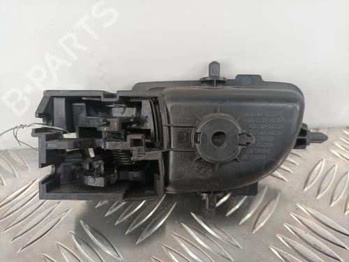 front-right-interior-door-handle-toyota-aygo-_b4_-2014-28745242 main image