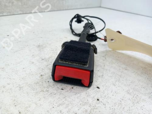Used Seat buckle FORD FIESTA VII (HJ, HF) 1.0 EcoBoost (95 hp) 28768009
